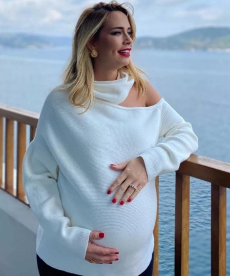Nur Tuğba Namlı üçüncü kez anne oldu!
